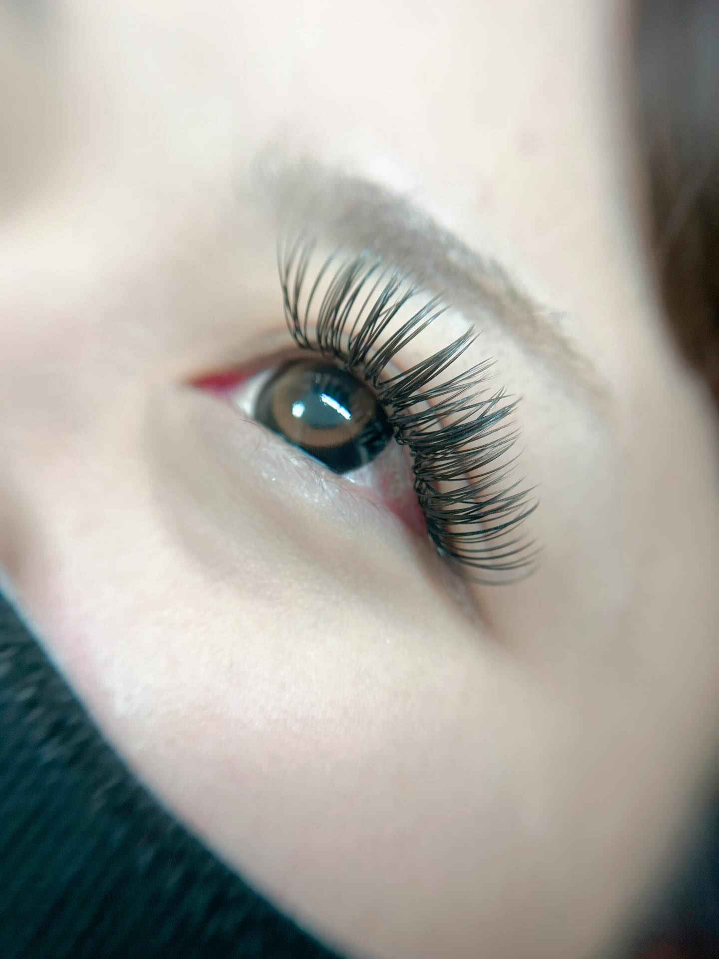 長持ちするエクステの否決とは?