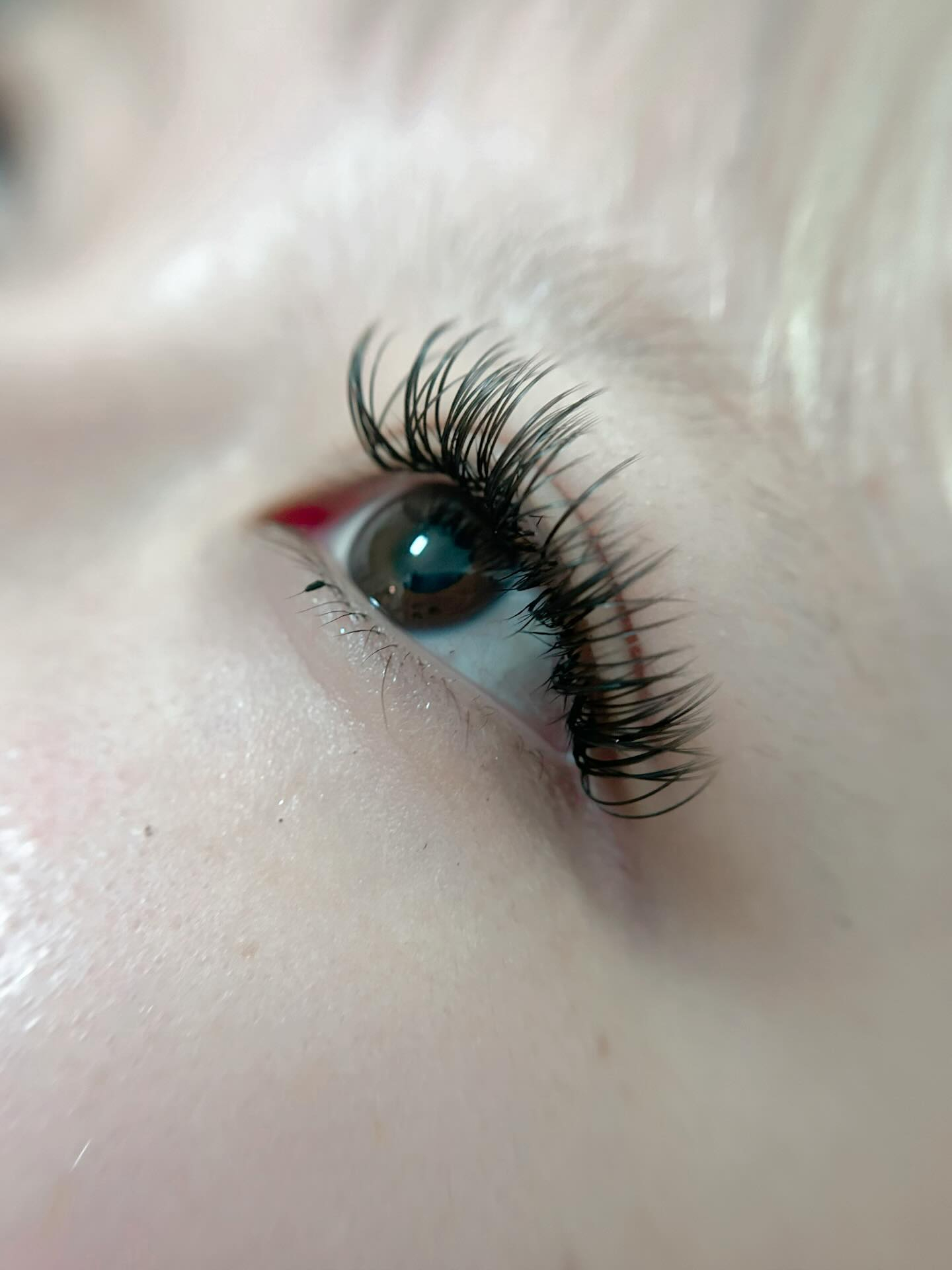 濃さがしっかりでるダブルフラットラッシュ！